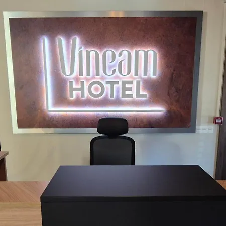Vineam 3*